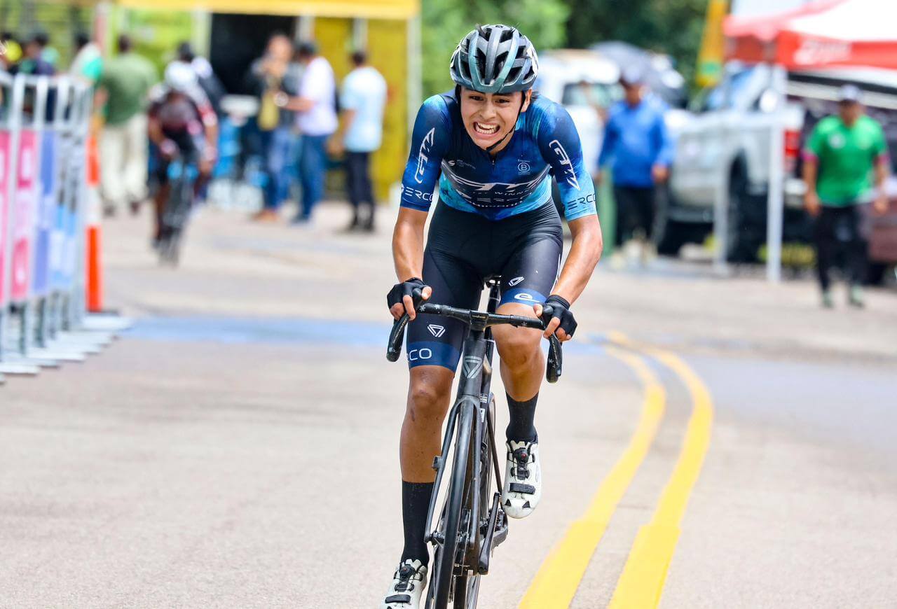 Segundo lugar de William Quintero en la Etapa 2 de la Vuelta del Porvenir